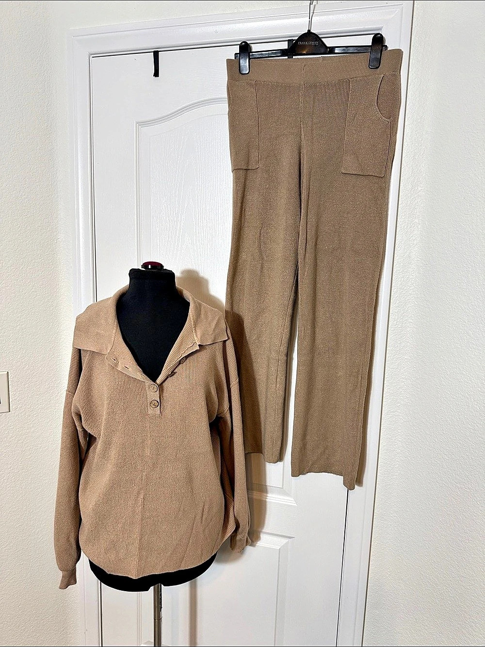 2 Piece Pant Travel Loung Set V-Neck Knit Sweater XL Tan
